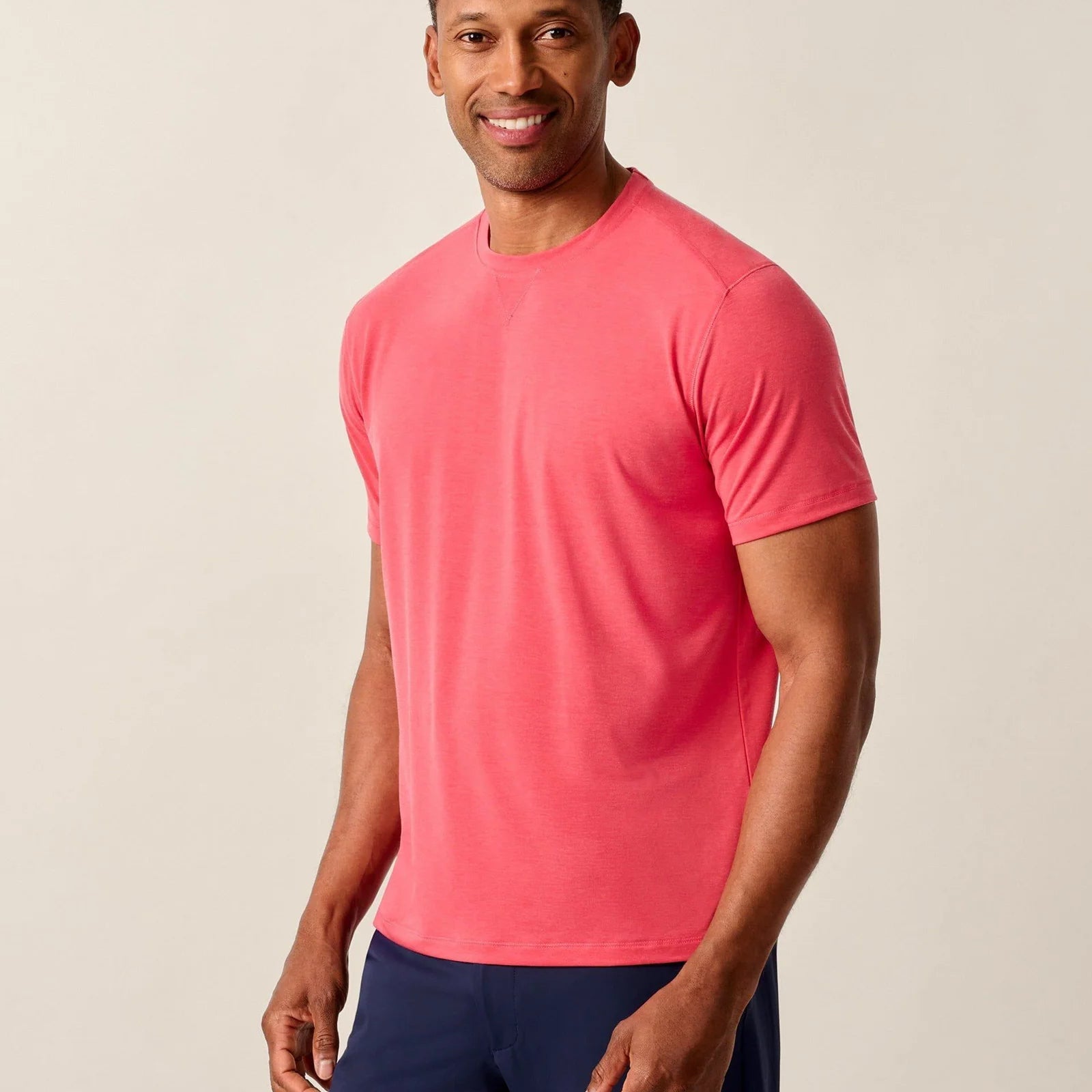 Johnnie-O Men's Lightweight Performance Course T-Shirt