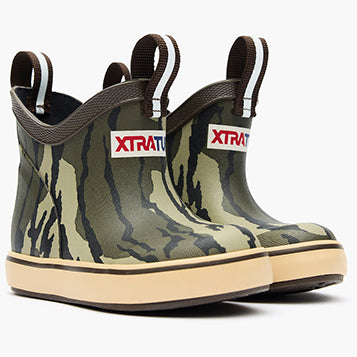 xtratuf mossy oak bottomland ankle deck boot