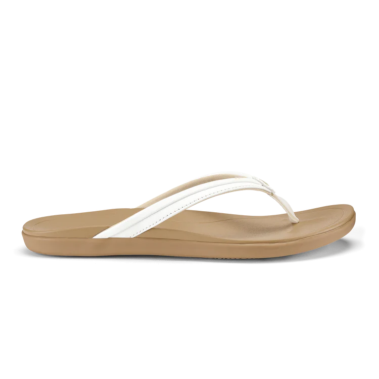 OluKai Women's Ho'opio Malua Sandal