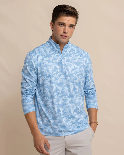 Southern Tide Island Camo Cruiser Qzip